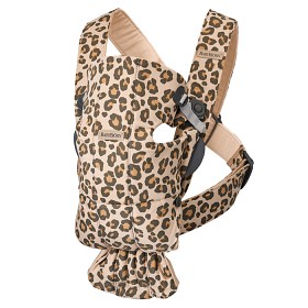 Bilde av BabyBjörn Bæresele Mini Bomull (Beige Leopard)
