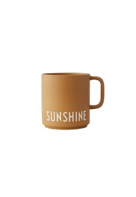 Bilde av Design Letters Favoritkopp med Handtag (Mustard/Sunshine)
