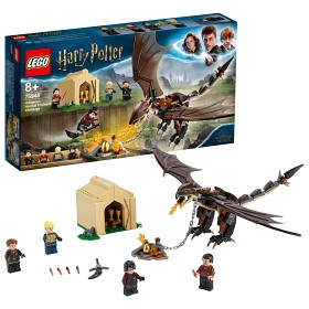 Bilde av LEGO Harry Potter 75946 - Tretrollmannsturneringen med ungarsk hornsvans