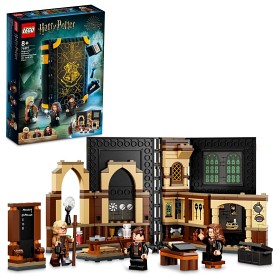 Bilde av LEGO Harry Potter 76397 På Galtvort Time i forsvar