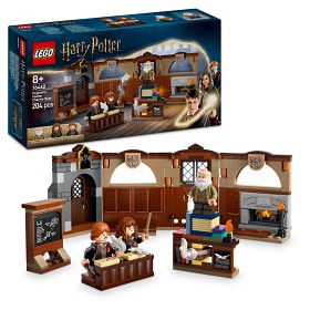 Bilde av LEGO Harry Potter 76442 Galtvort slott: Leksjon i stavelærer