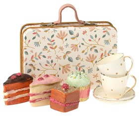 Bilde av Maileg Cake set in suitcase