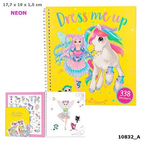 Bilde av Ylvi & the Minimoomis Dress me up Stickersbok